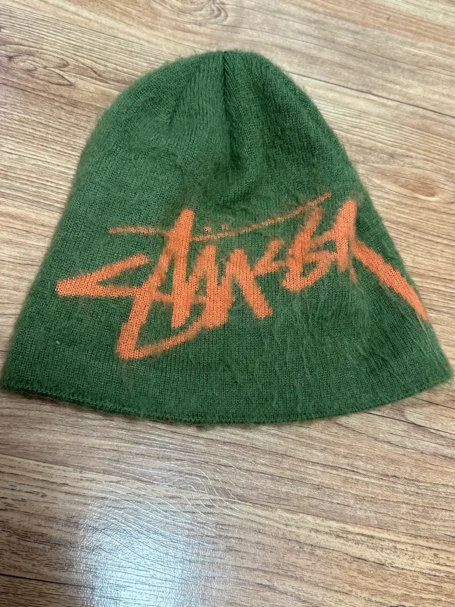 STUSSY ブラッシュド アウト ストック ビーニー