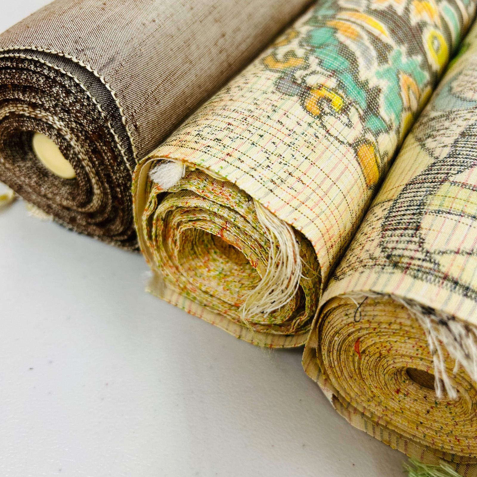 大島紬　反物　4点まとめ売り 大島紬 反物 正絹 4本 反物まとめ売り リメイク材料 m-712 - メルカリ