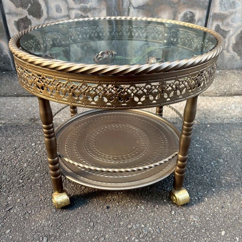 RENAISSANCE サイドテーブル ゴールド 薔薇 棚付き コーヒーテーブル RENAISSANCE サイドテーブル ゴールド 薔薇 棚付き コーヒーテーブル