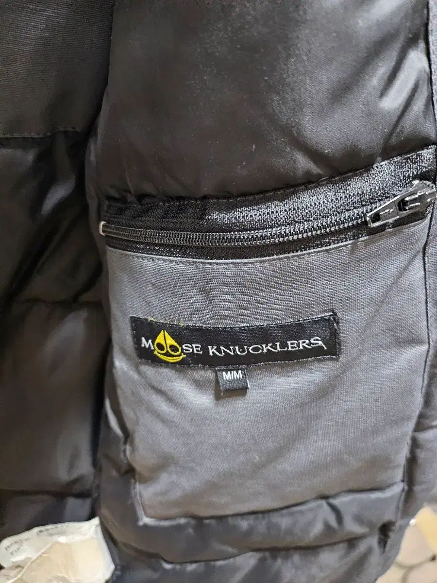 KNUCKLES ムースナックルズ