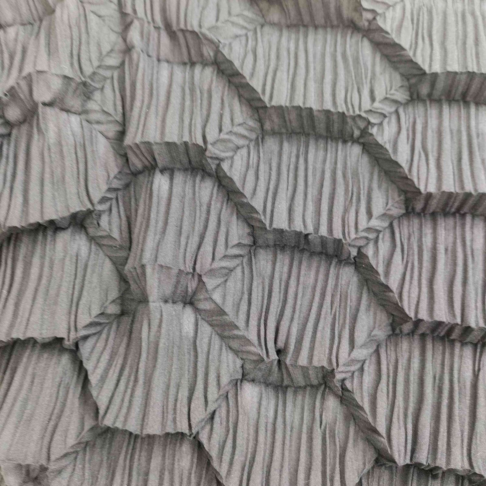 イッセイミヤケ ISSEY MIYAKE リバーシブル ウロコ 3D 立体プリーツ