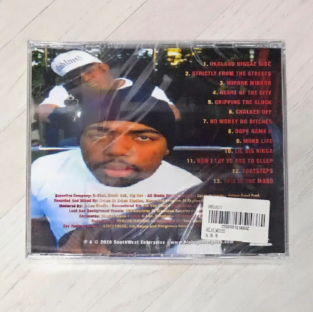 A M W ー The Real Mobb CD 250 腸 版 盤 期間