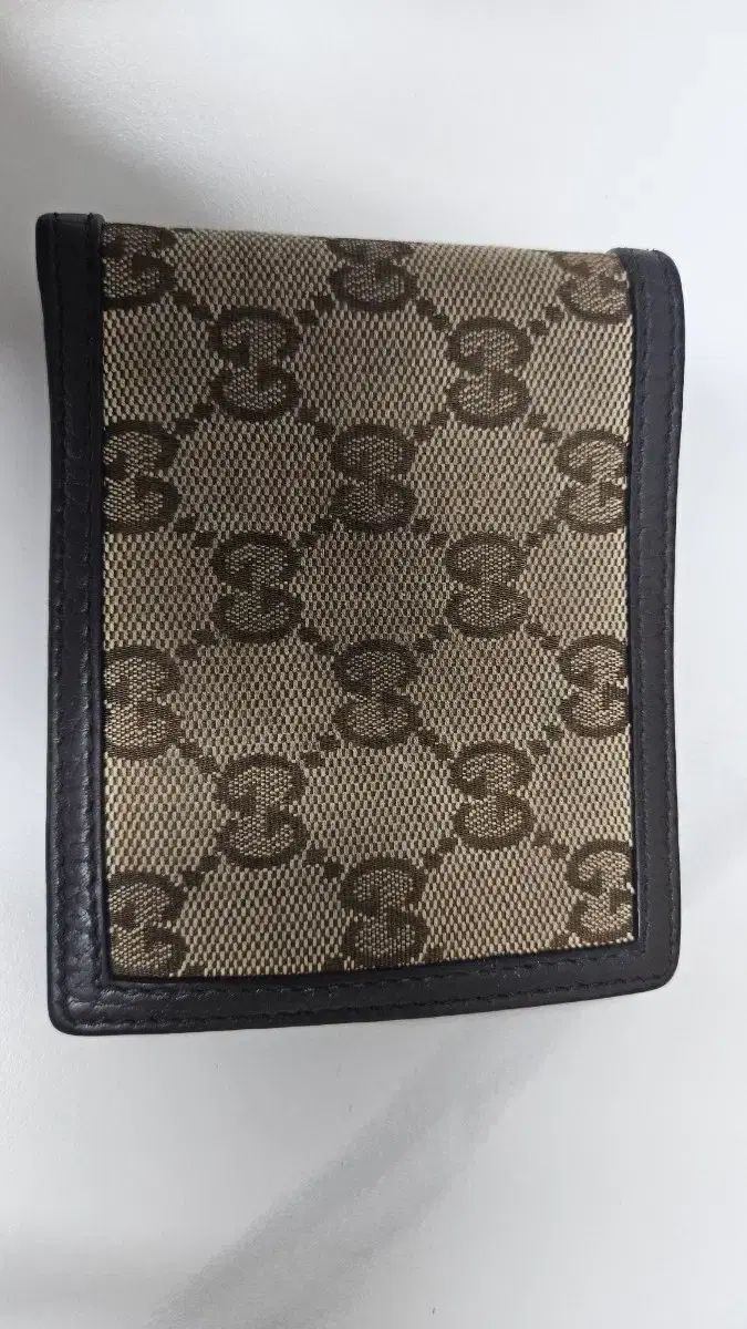 グッチ GG パータン 二つ折り財布 ブラウン