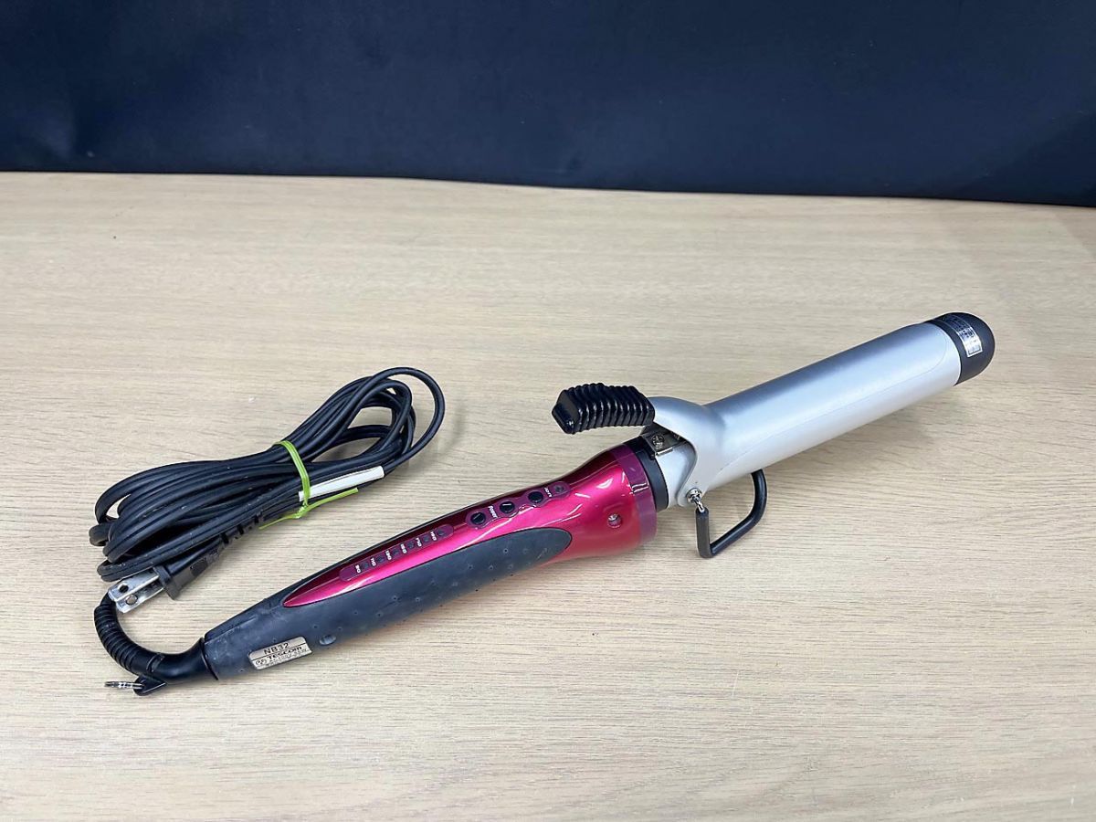 Nobby by 32mm TESCOM NB32の通販 マイナスイオンヘアーアイロン | テスコム ノビー 正規販売店Nobby ノビーバイ site official 製品ラインアップ ヘアーアイロン ホワイト