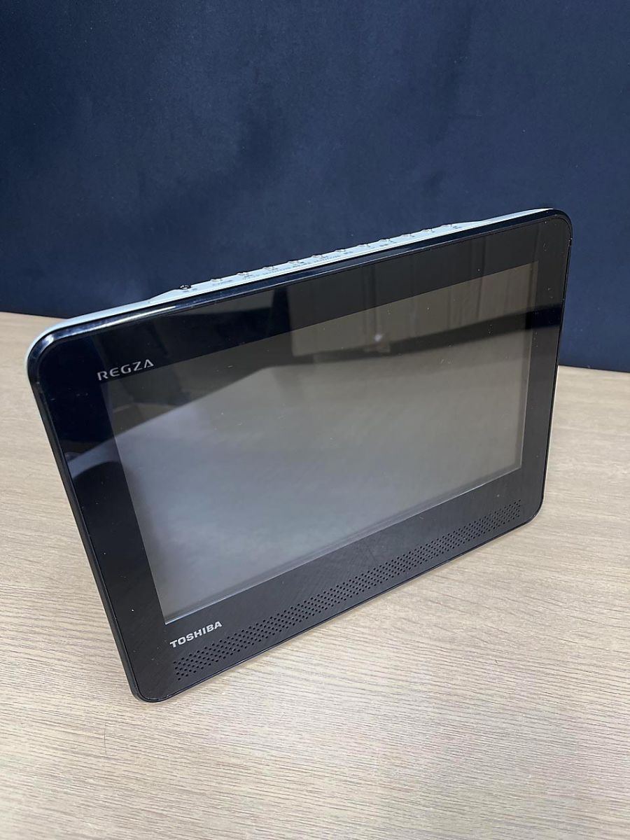 TOSHIBA 東芝 防水 ポータブルDVDプレーヤー SD-P100WP - メルカリ