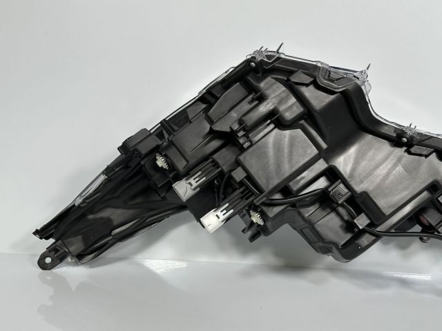 カローラツーリング ZRE212W ZWE211W ZWE214W 純正 右ヘッドライト 右