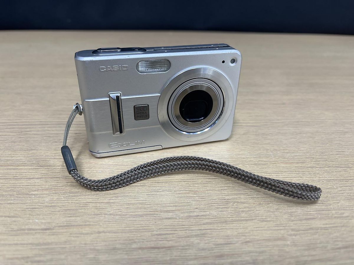 ジャンク品】 CASIO カシオ EXILIM コンパクトデジタルカメラ EX-Z57