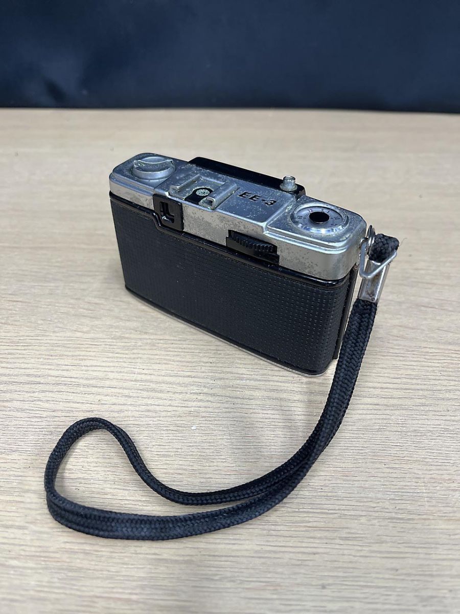 ジャンク品】 OLYMPUS レンジファインダー PEN-EE EE-3 フィルムカメラ
