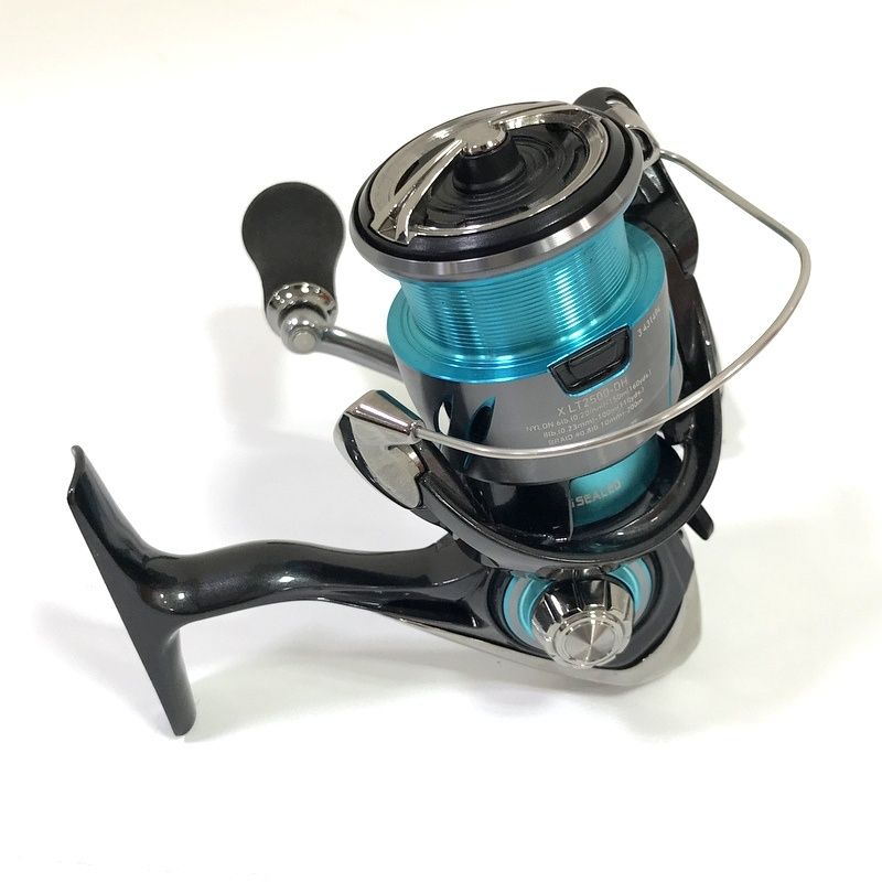 スピニングリール 釣具