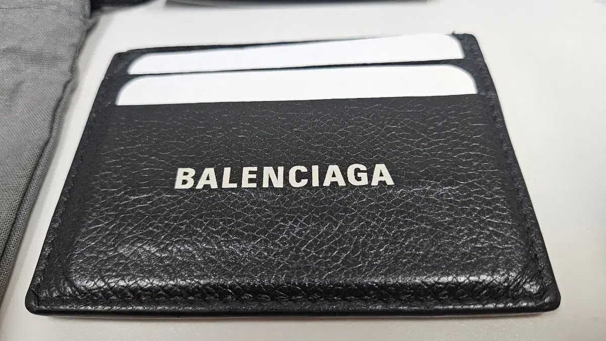 バレンシアガ ブラック カードウォレット トレカケース