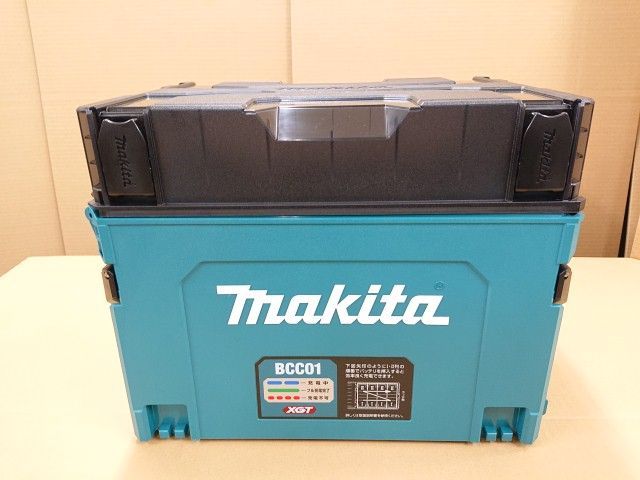 マキタ 多口充電ケース BCC 01 8口充電 充電器付 バッテリ別販売 A-78346
