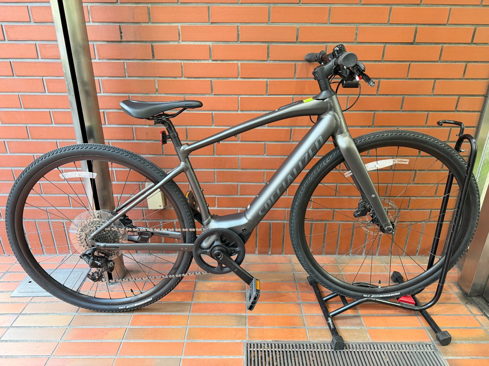 SP 16 Specialized VADO SL 4 0 SRAM NX 車 超軽量 E bike サイズS 155 167 cm