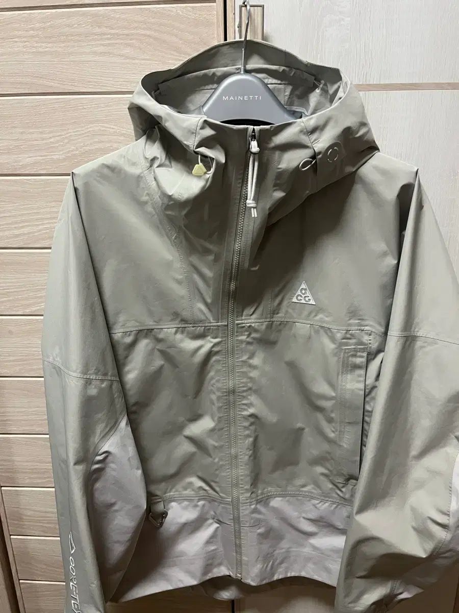 NIKE ACG STORM FIT GORE TEX ジャケット ライト ストーン グレー