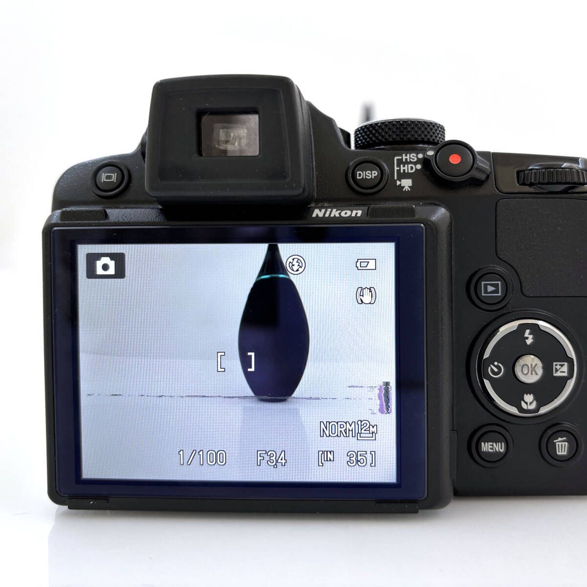 メルカリ市セール‼️ニコン P500❤️野球や運動会撮影に❤️超望遠810mm❤️ P500運動会、野球に❤️超望遠810mm❤️iPhone、Androidに写真転送