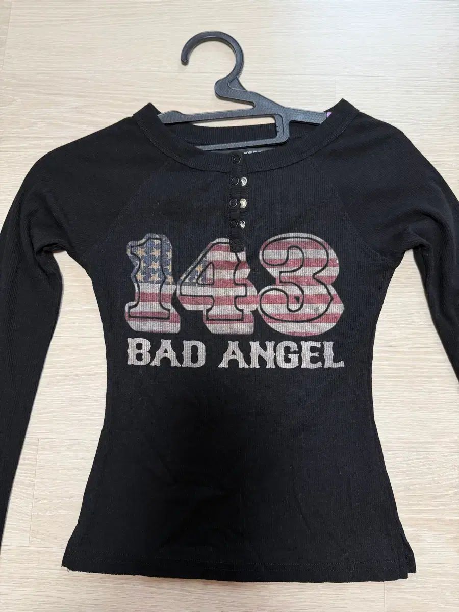 SCULPTOR Flag Raglan T-shirt Black - メルカリ