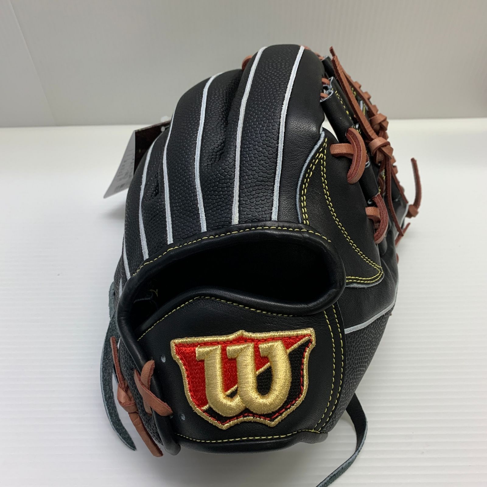 ウィルソン Wilson ウィルソンスタッフ 硬式 大人 一般 内野手用 グローブ グラブ 右投げ 野球 7233