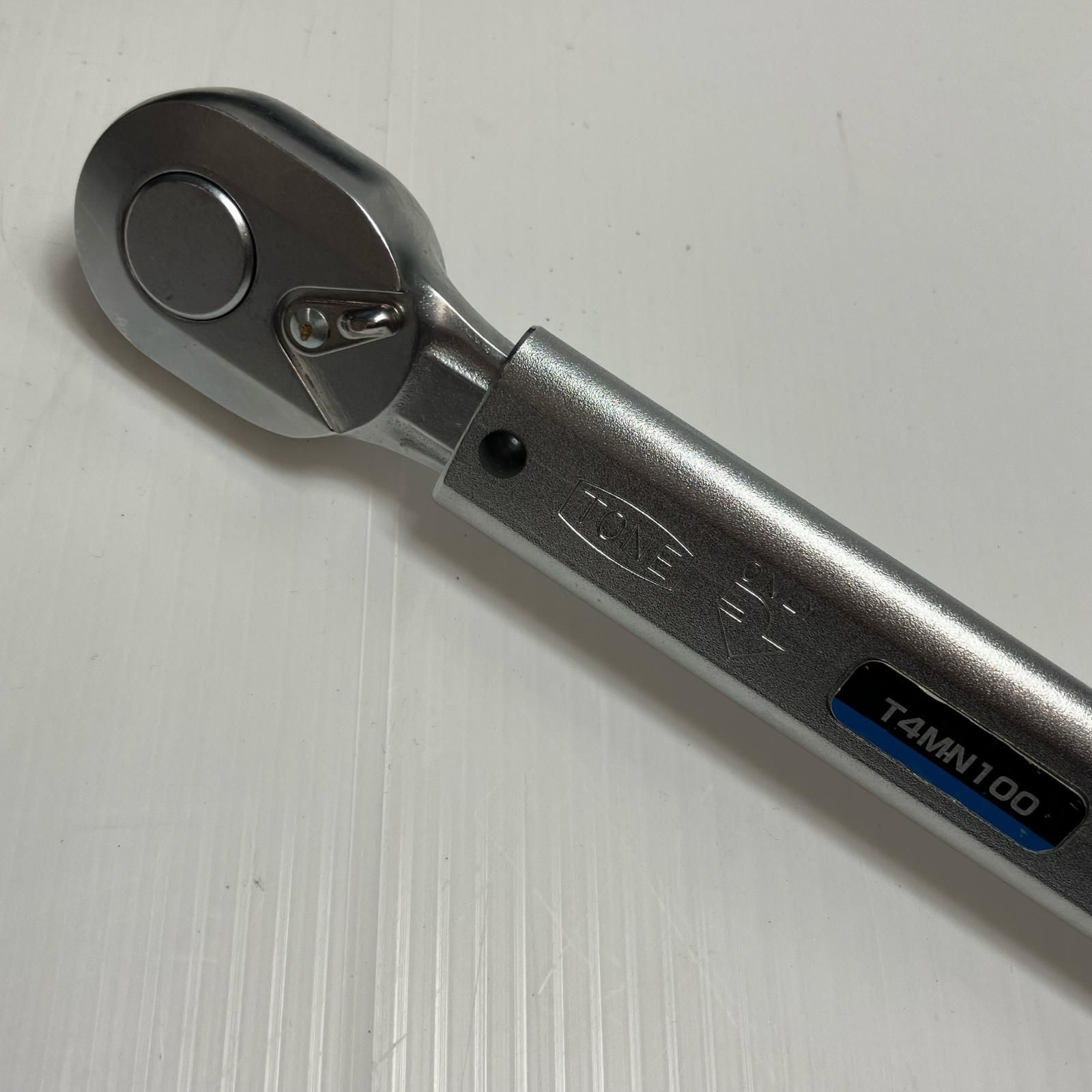 TONE トネ トルクレンチ ケース付 T 4 MN 100