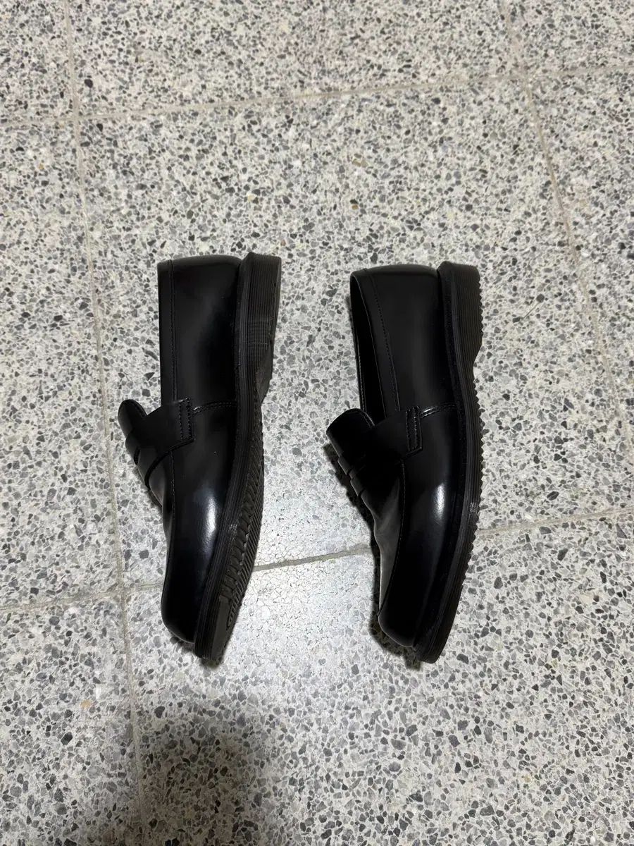  DR. MARTENS ドクターマーチン テーマラ 270 uk 8 ローファー ブーツ 革靴