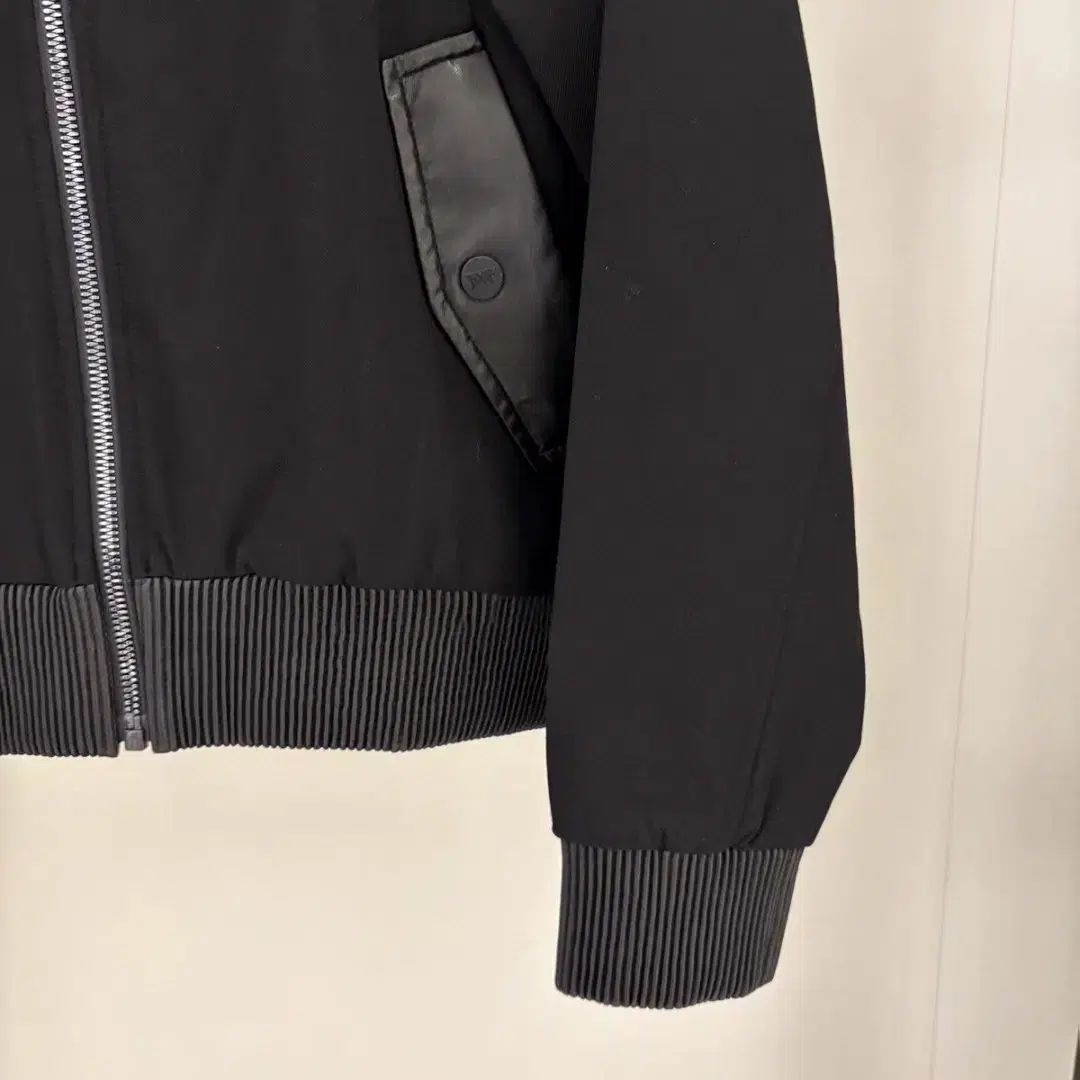 小売 PXG レディースゴルフ ジャケット PXG ブラック ジャケット