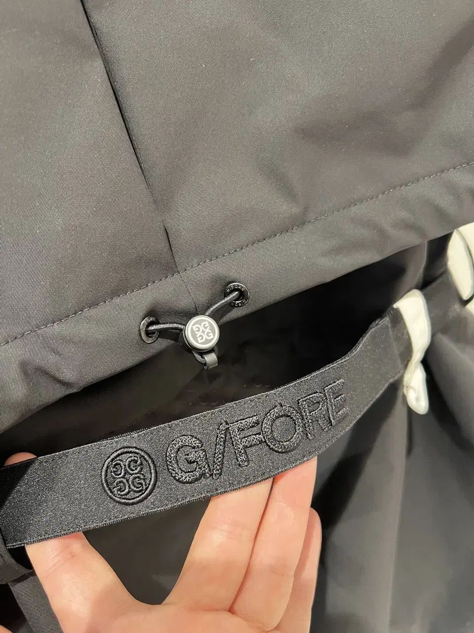 新品未使用新作G/FOREジーフォアレディースベストsizeMブラック G FORE(ジーフォア) レディースゴルフ ジップアップ ベスト ジャケット