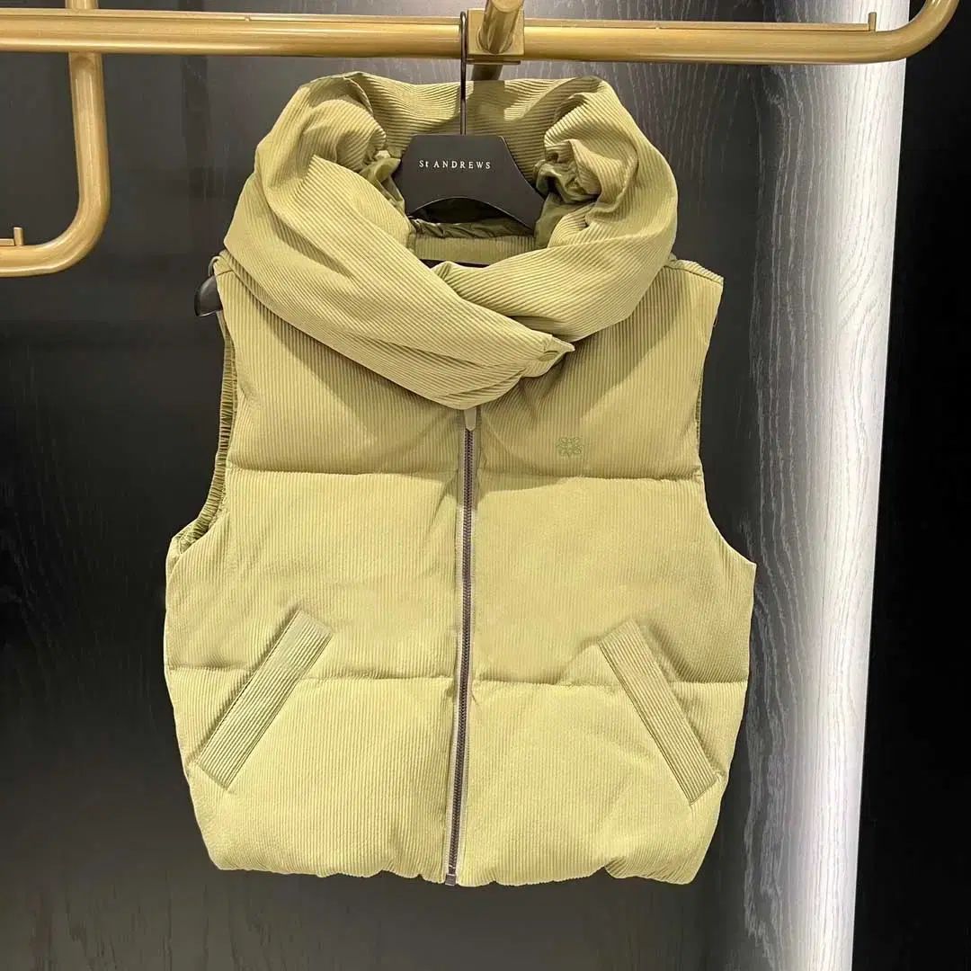 St ANDREWS（セント アンドリュース） レディースゴルフ ダウン ベスト