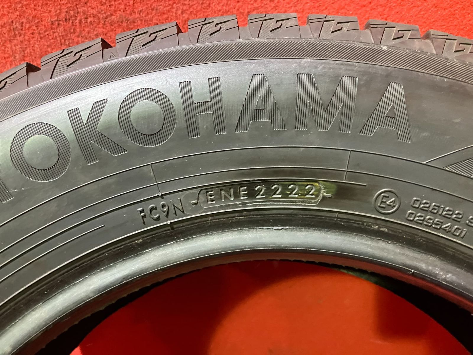 スタッドレスタイヤ 195