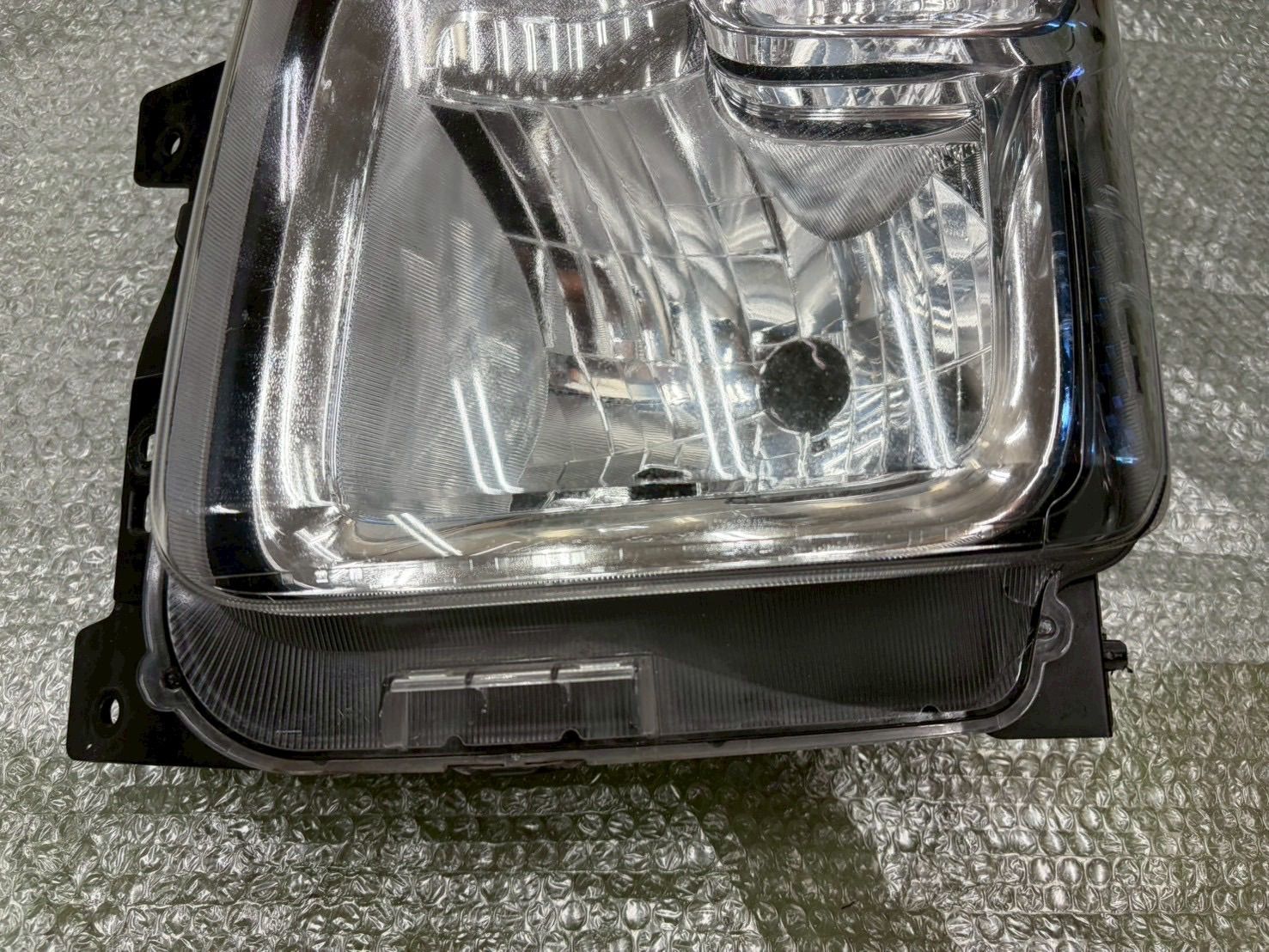 AE0597 MH55S ワゴンR ハロゲン 純正 左 ヘッド ライト コイト 100