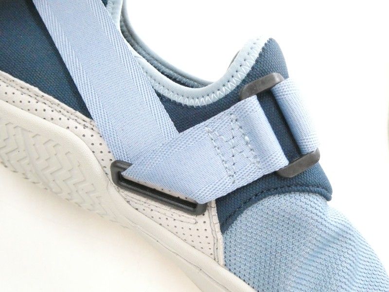 ライトブルー 03