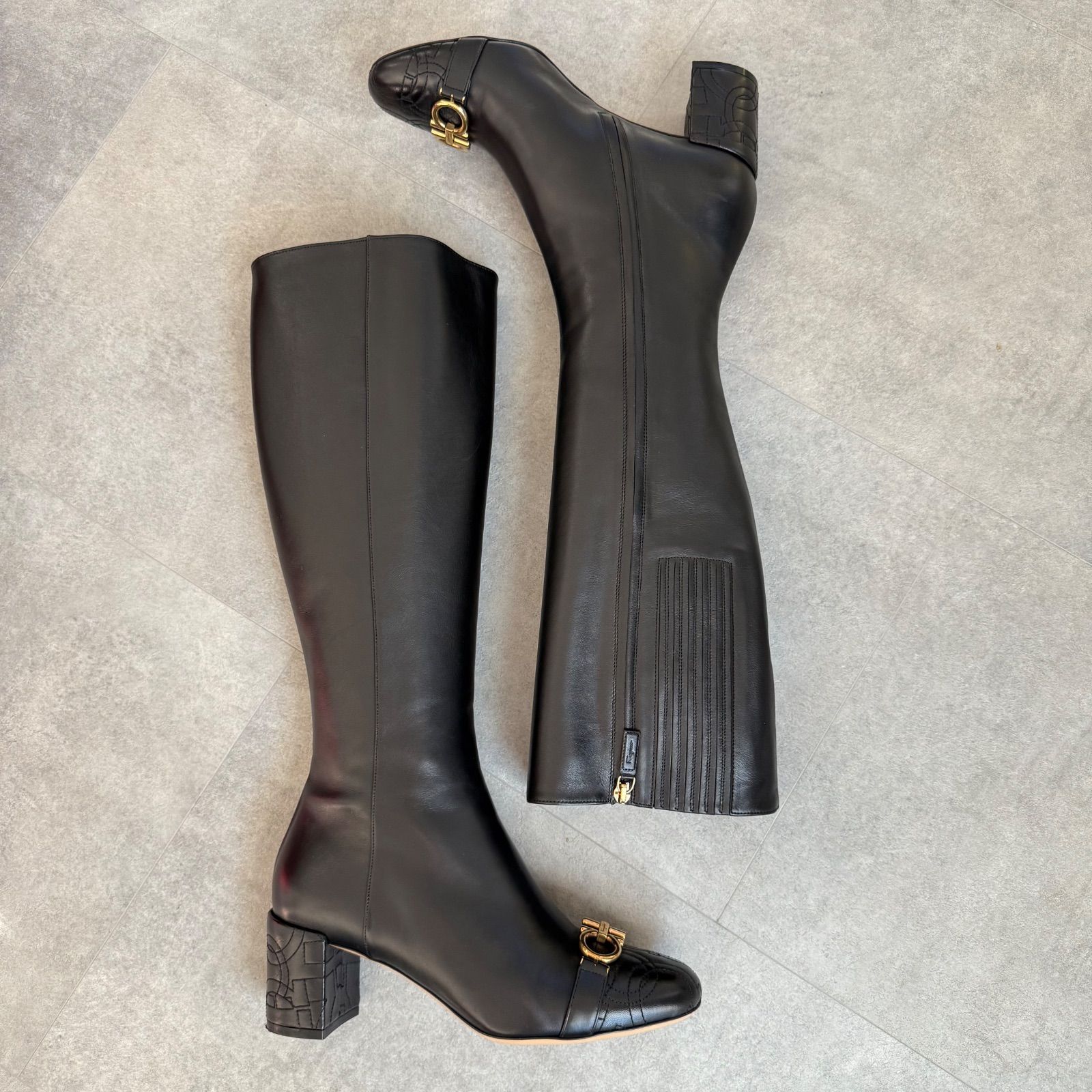 【美品】Salvatore Ferragamo フェラガモ ブーツ ガンチーニ フェラガモロングブーツ