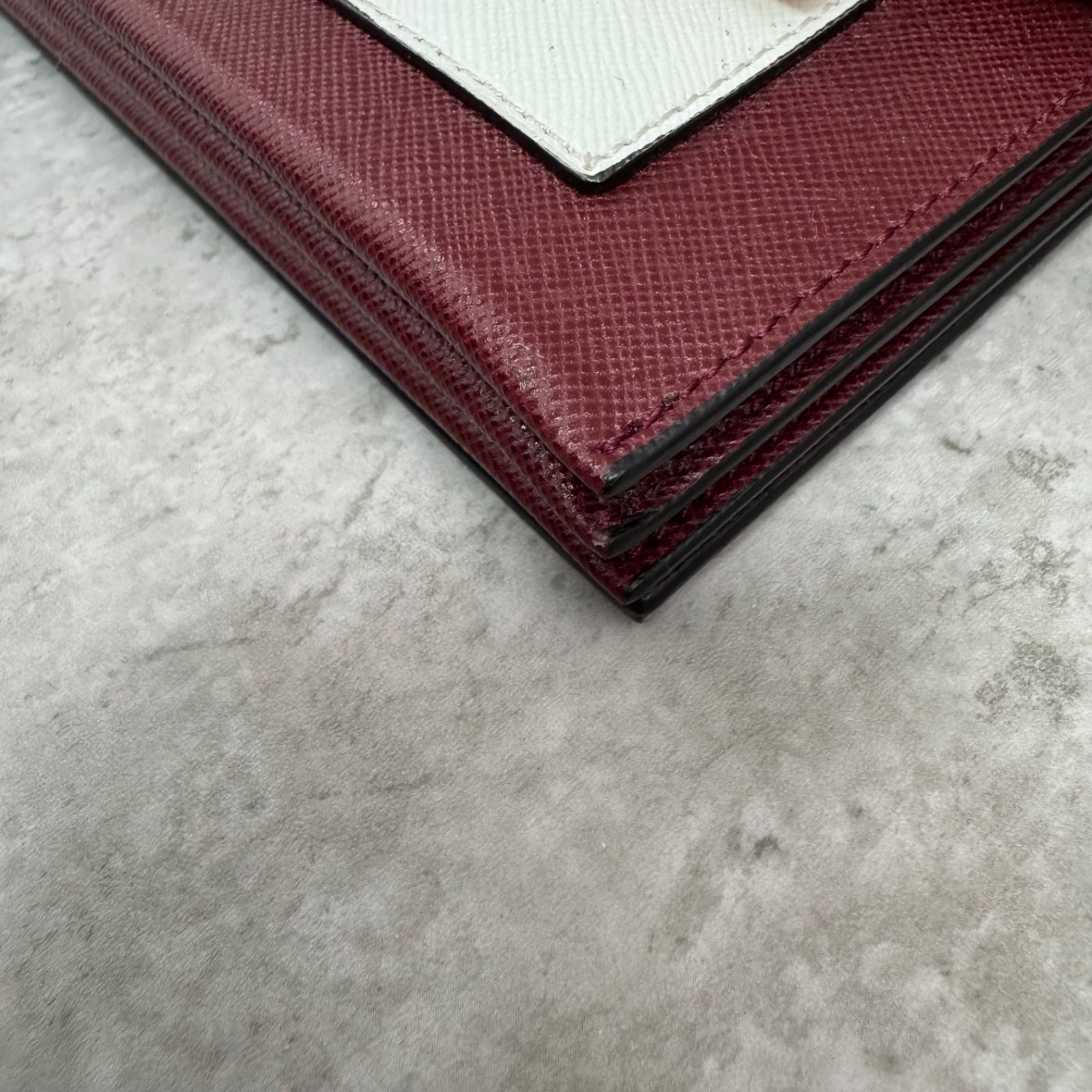 未使用】MARNI マルニ ショルダーウォレット クロスボディ レザー 
