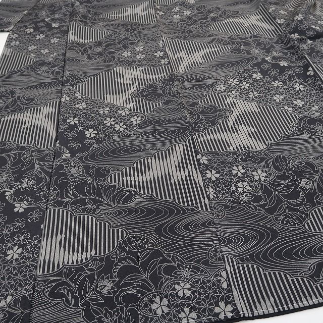 至福という名の個性…ひと度纏えば世界が変わる”正絹 仕付け糸付