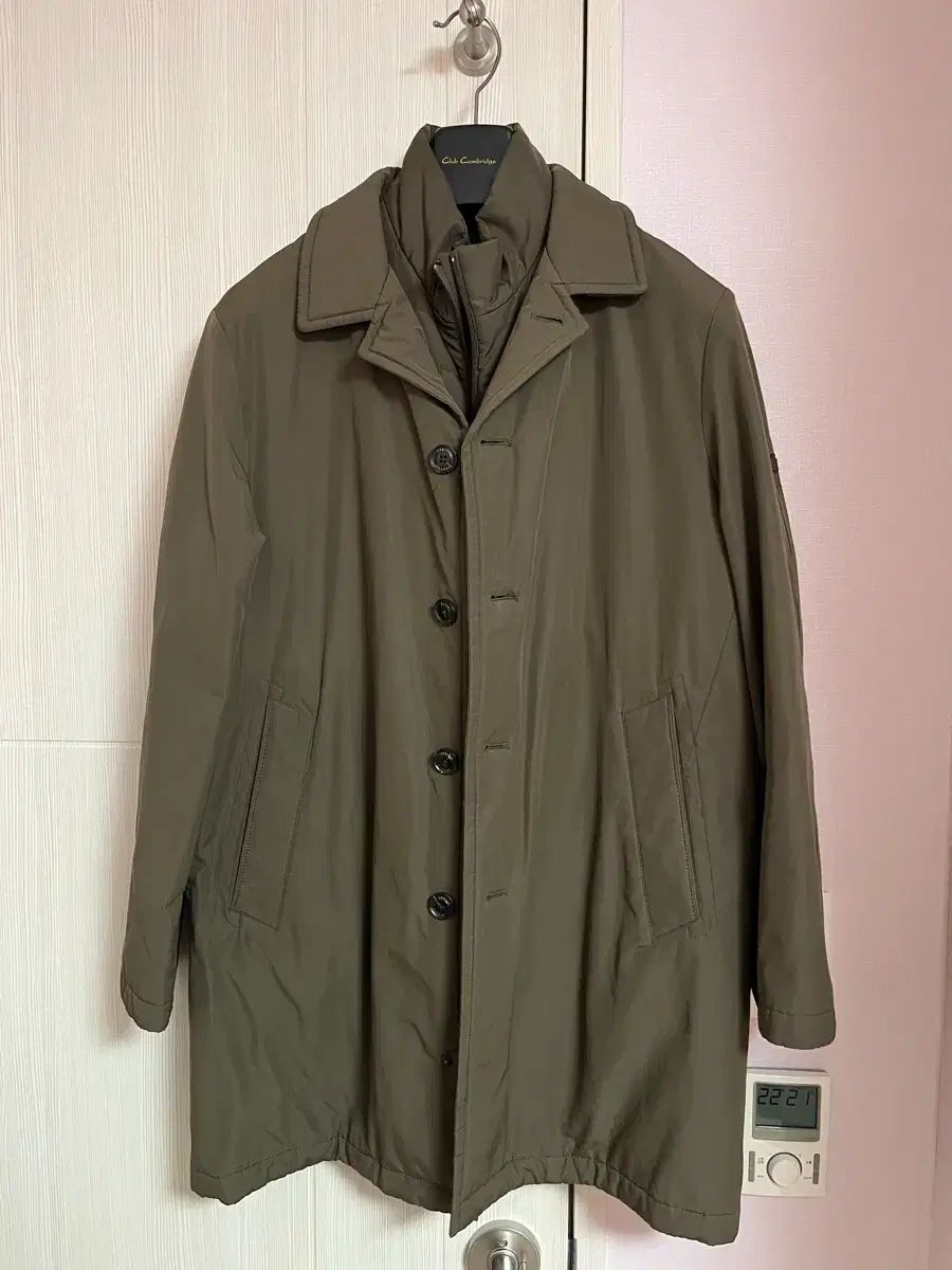 スパッソ カーキ色 パイロット コート