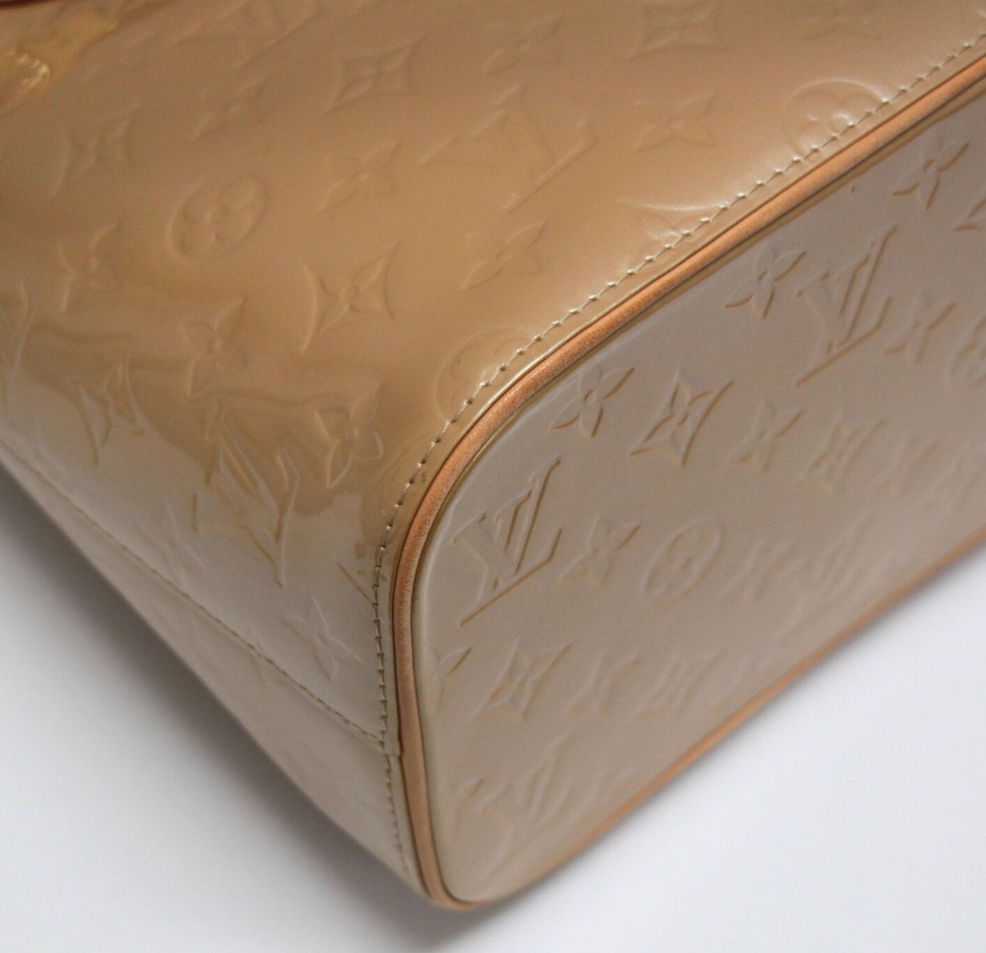 ルイヴィトン LOUIS VUITTON ヒューストン トートバッグ ヴェルニ