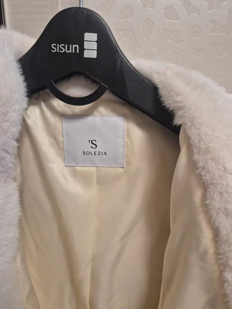 S SOLEZIA アイボリー ファー ジャケット 節約 (新品 55) 楽天市場