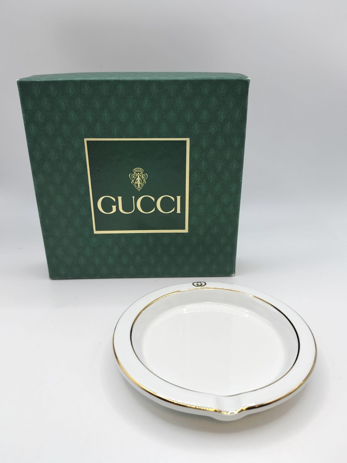 GUCCI ダブルGロゴ 置き型灰皿 GUCCI ダブルGロゴ 置き型灰皿