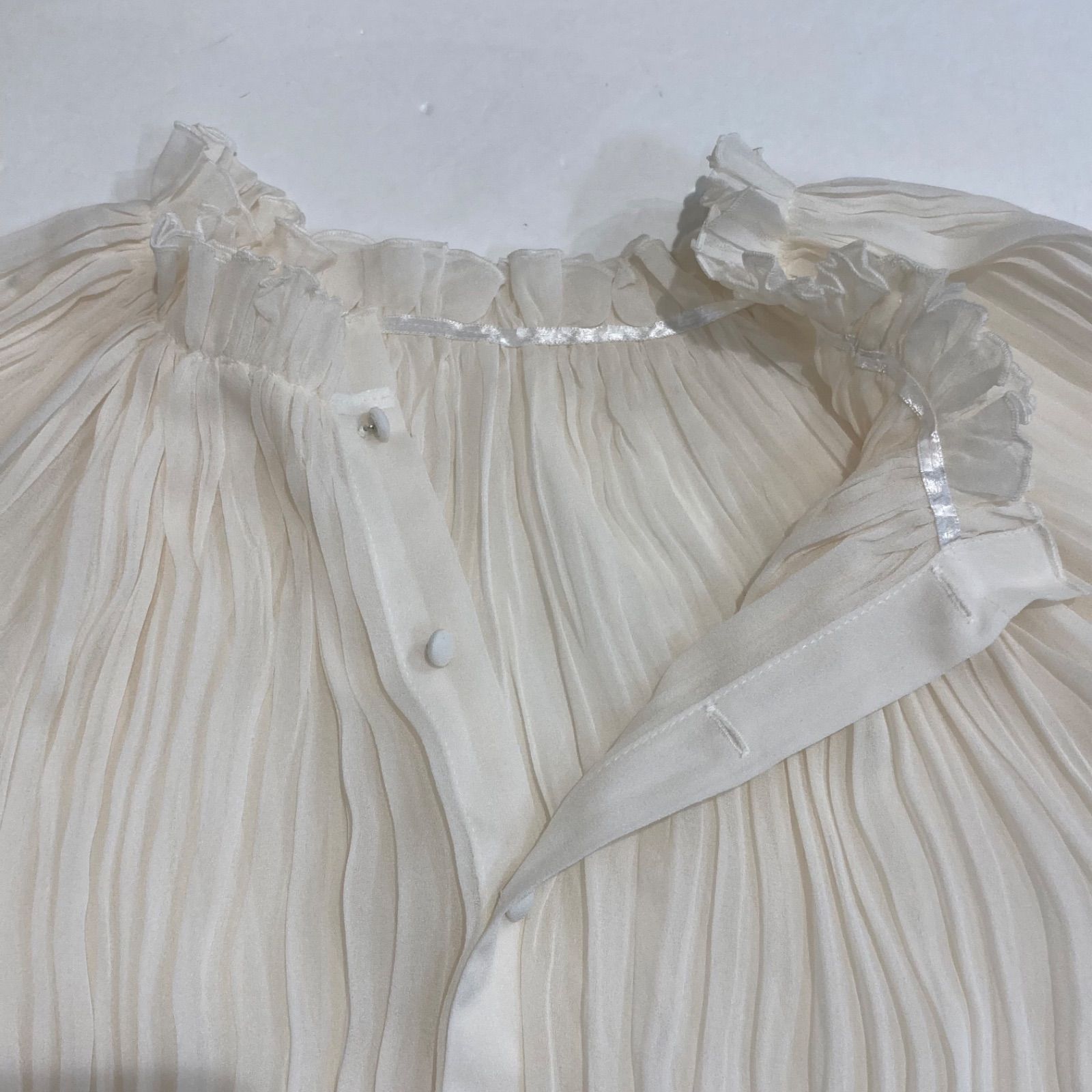 Martinique マルティニーク 2wayプリーツブラウス シースルー 透け感