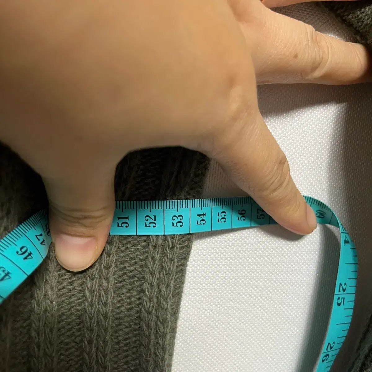  麻GUゴージタートルネックニット 長袖 ニット セーター