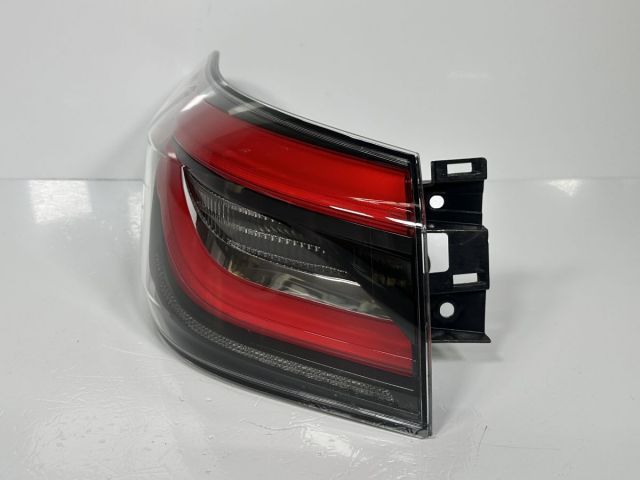 210系クラウン用220系テールランプ 210 クラウン 220系□ 純正OP