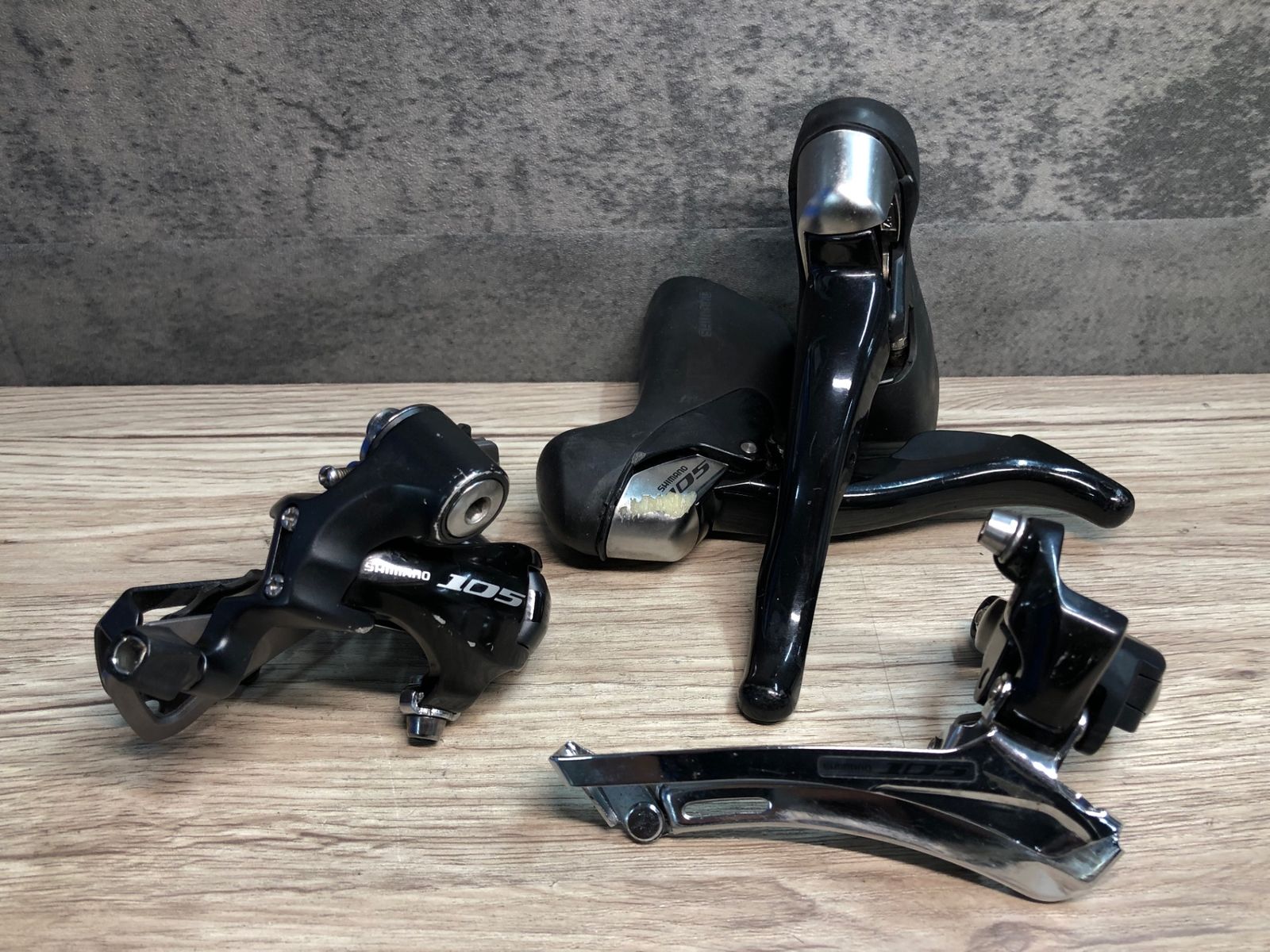 IN623 シマノ SHIMANO 105 5700 2x10S 3点セット - メルカリ