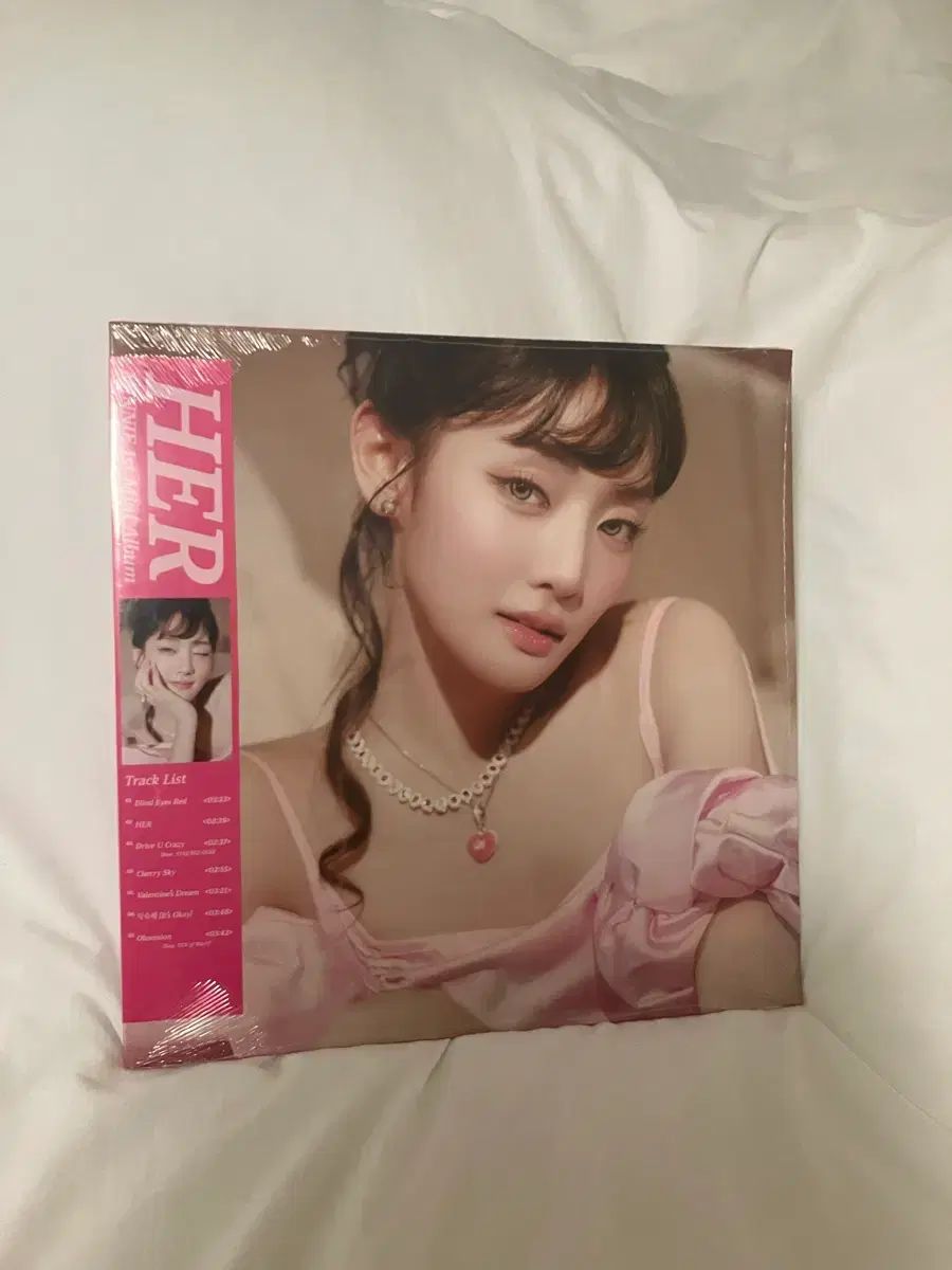 ミンニ MINNIE HER 1 st ミニ アルバム Lp