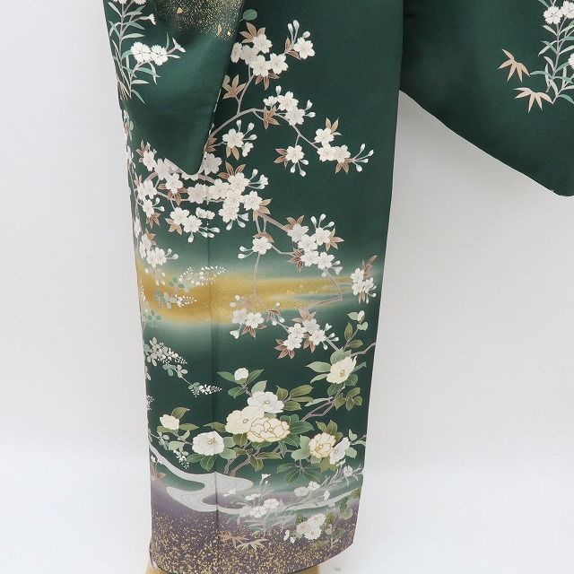 六花-RIKKA- 美品 正絹 吾妻徳穂落款 金駒刺繡❀無垢な桜×映える椿