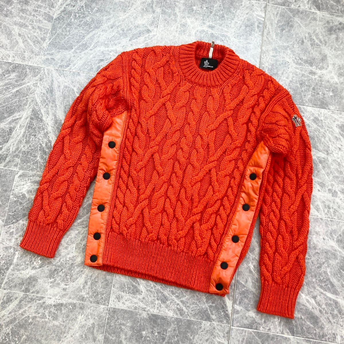 MONCLER モンクレール ケーブルニット クルーネック セーター 