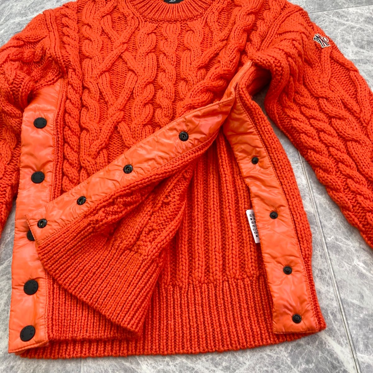 MONCLER モンクレール ケーブルニット クルーネック セーター 