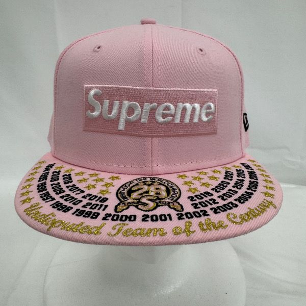 Supreme× Era シュプリーム×ニューエラ 21 AW Undisputed Box Logo アンデスピューテッド ボックスロゴキャップ 帽子