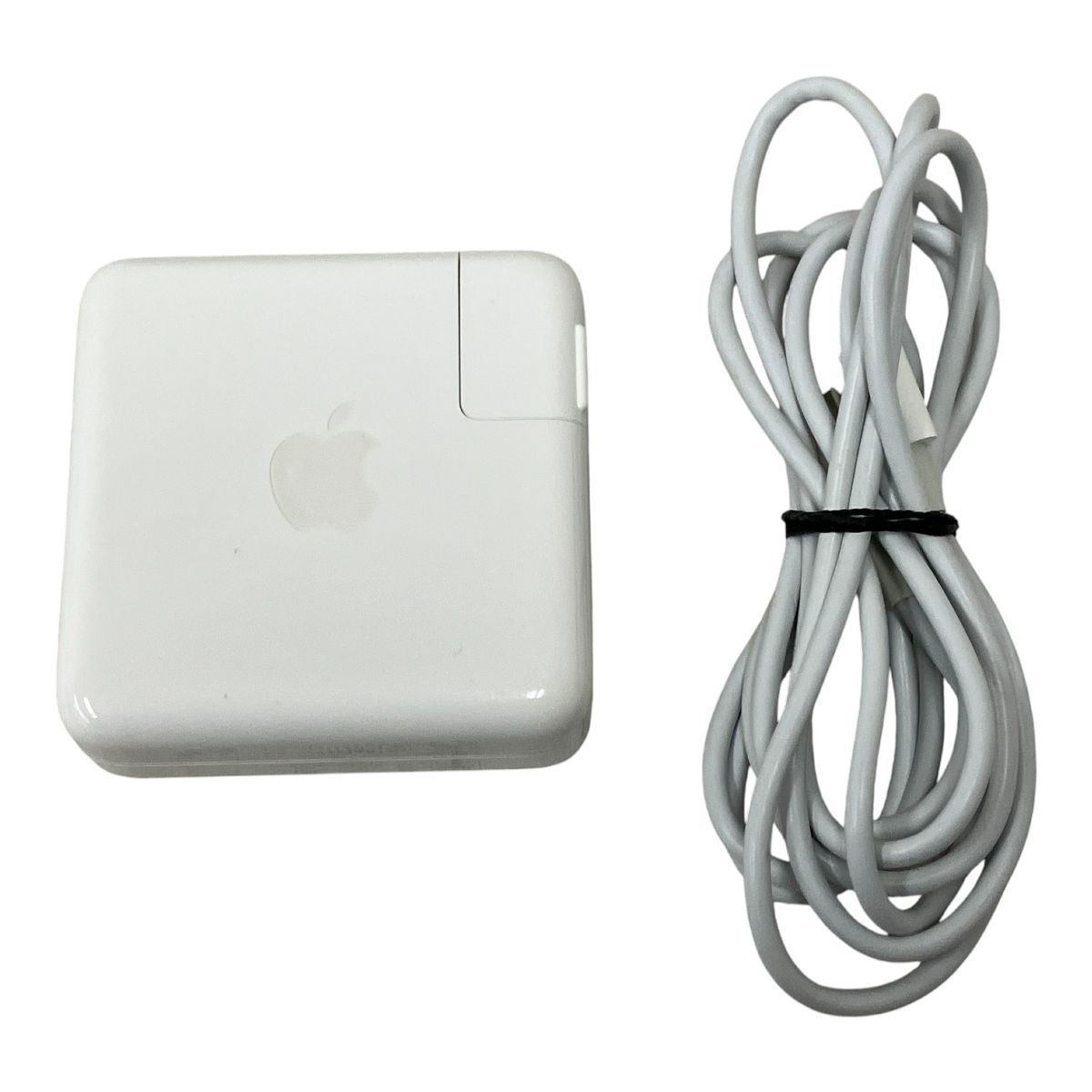 MacBookPro MXK32J/A 充放電32回 充放電回数50回】 Apple MXK32J/A MacBook Pro 13インチ 2020 ノート