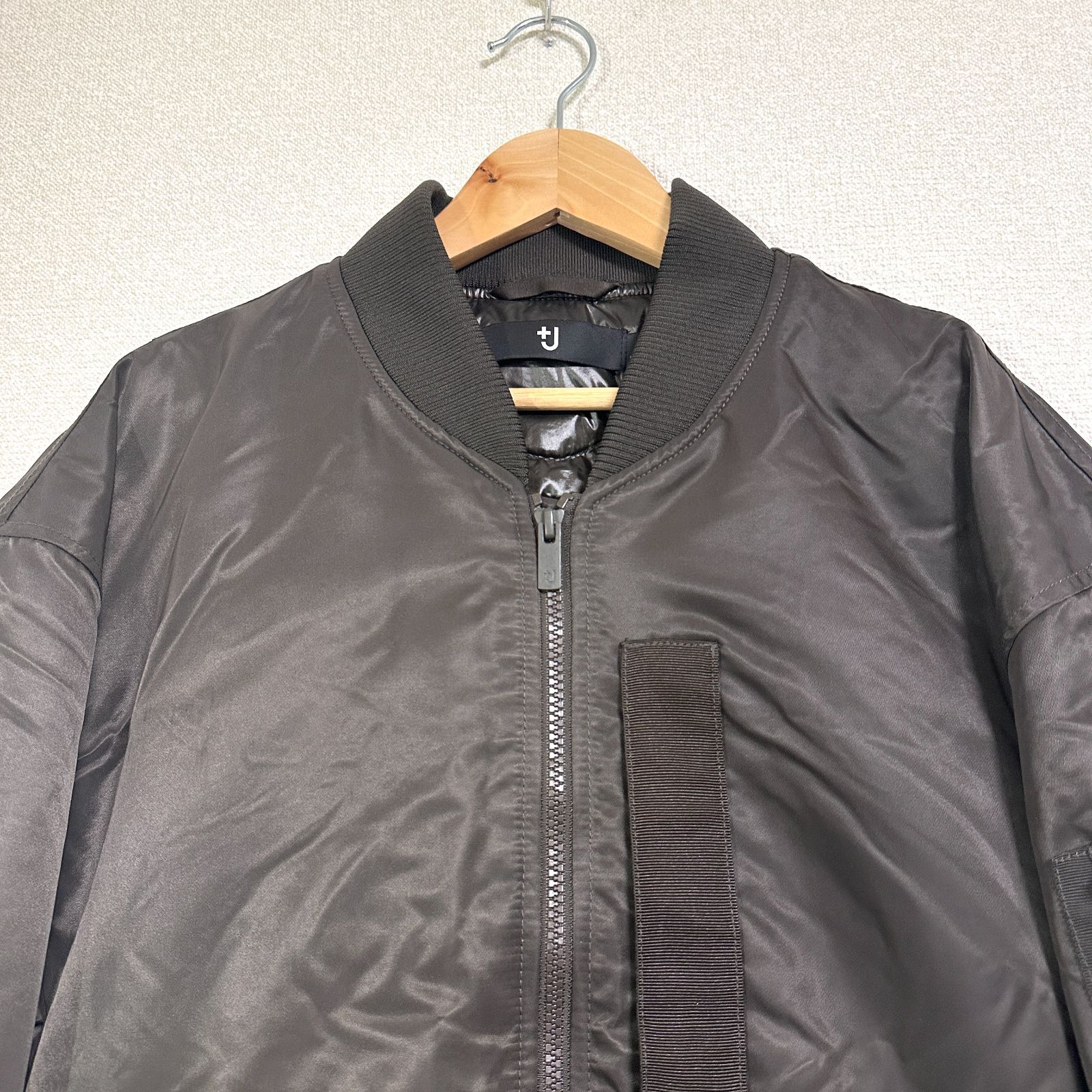 ユニクロ +J ハイブリッドダウンオーバーサイズMA-1ブルゾン M グレー