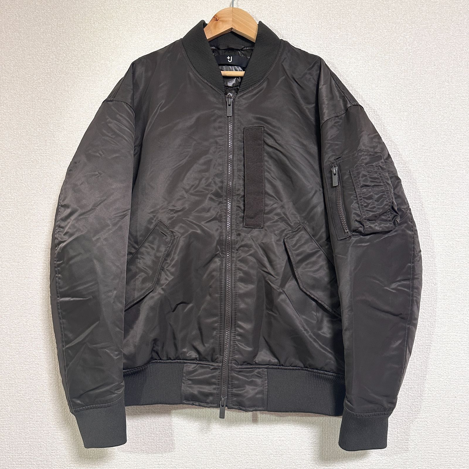 ユニクロ +J ハイブリッドダウンオーバーサイズMA-1ブルゾン M グレー