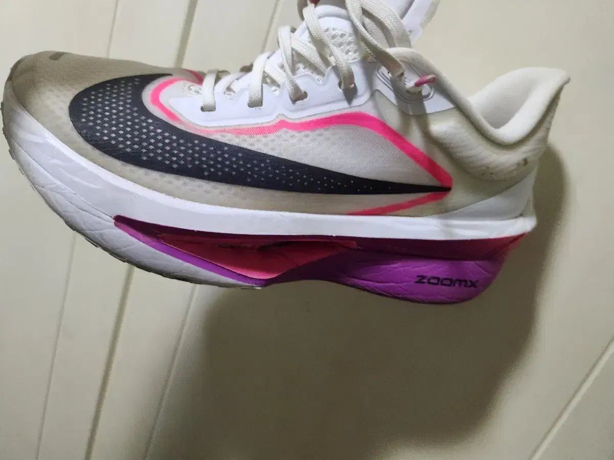 ナイキ ズームフライ6 240 mm