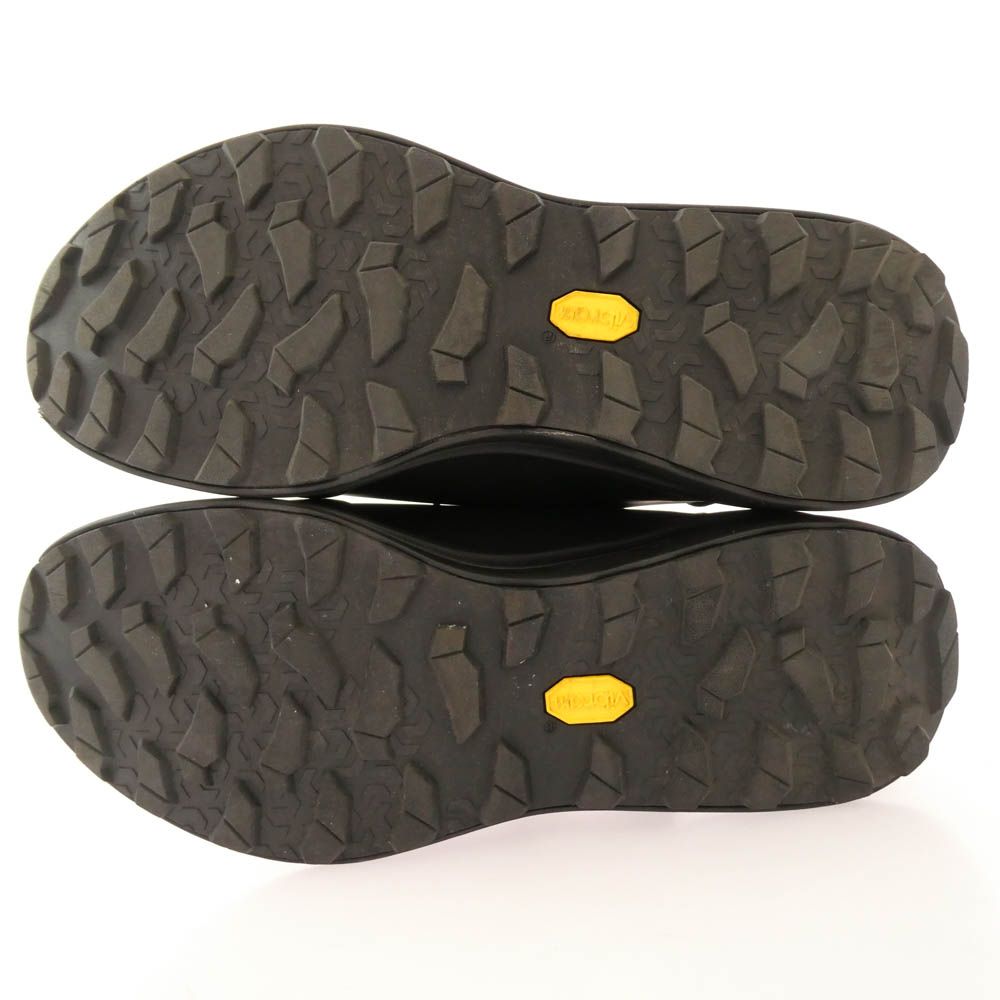 ビブラムソール スニーカー