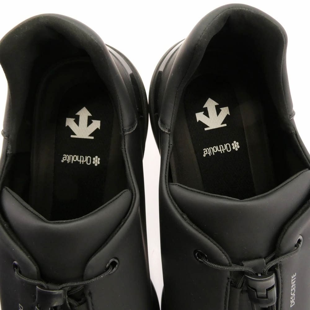 スニーカー ブラック系